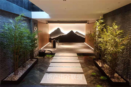 江湾城二期左岸4室2厅2卫100万92m2出售